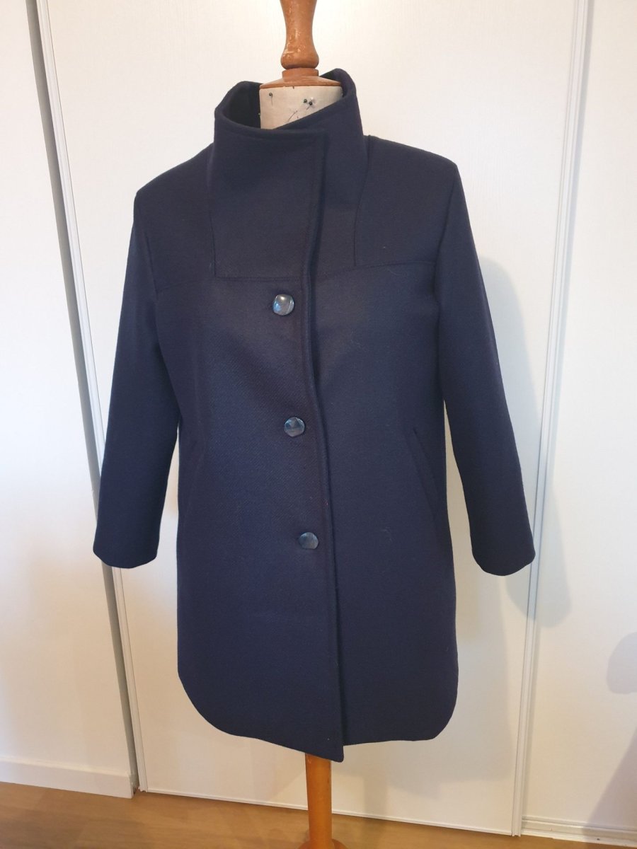 Manteau droit en drap de laine