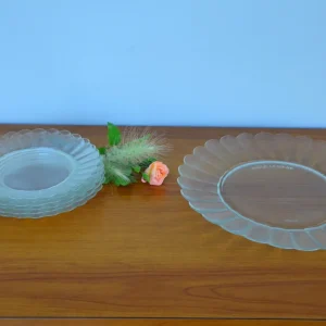 Lot 6 assiettes à dessert et plat en verre Huile Lesieur